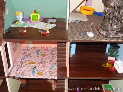 10 Toys I'm never getting rid of: dollhouse
