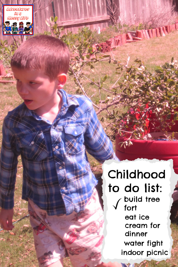 Childhood to do list build a tree fort