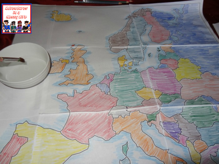 how-to-make-a-wall-map-lightly-paint-with-water