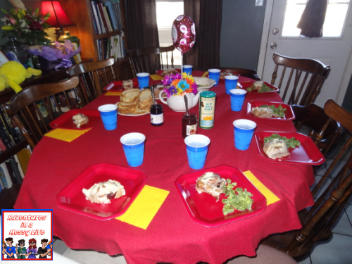 table setting for Dr Seuss party
